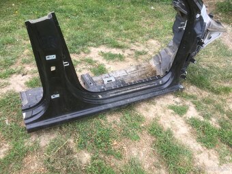 Skoda Superb 2 lift prah - 2