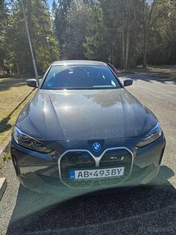 BMW i4 edrive 40 10/2022 - 2