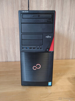 Pracovná stanica Fujitsu Celsius W530 - Xeon E3-1245 v3 - 2