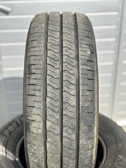 Pneu 235/65 16C letné - 2