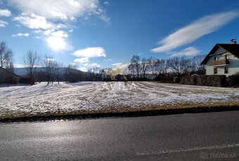 Predaj: stavebný pozemok 780 m2 Bošáca - 2