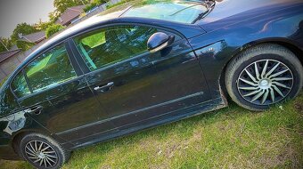 Volkswagen Passat b6 2.0Tdi - 2