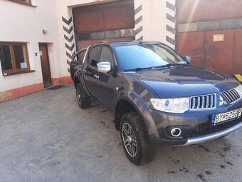 Mitsubishi L200 - 2