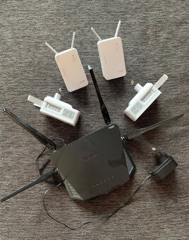 predám router a extendery - 2