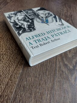Alfred Hitchcock a traja pátrači - 2