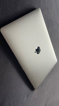 MacBook Pro 13-inch, 2017 - 2
