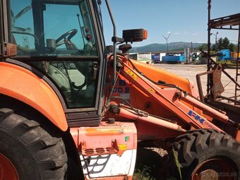 Traktor bager Hitachi Kobelco FB100.2 - 2