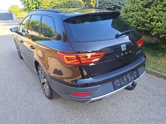 Seat Leon Xperience 2.0 TDI DSG 110kw RARITA 150 koní 2018 - 2
