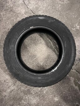 Pneu 225/60 R17 - 2