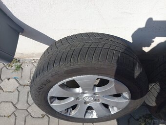 Barum Polaris 5 215/55/R16 - 2