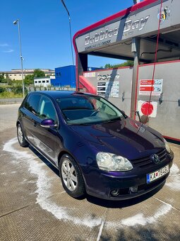 Volkswagen Golf 5 1.9tdi - 2