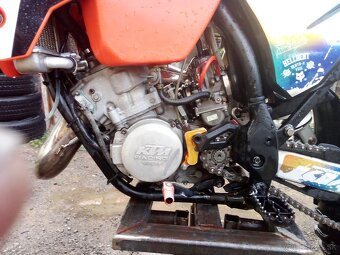 Predám KTM SX 125 rok 2007 je to 2-tak pojazna - 2