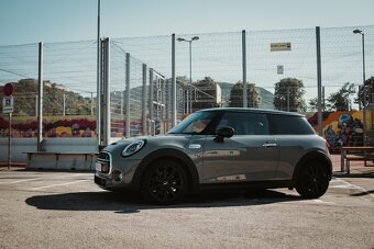 F56 Mini Cooper S Manual 2016 / Možná výmena za M135i - 2