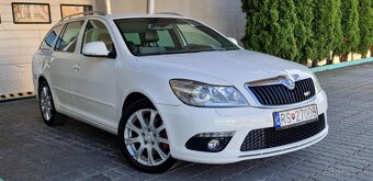 Octavia Combi 2.0 Tdi Facelift RS - 2