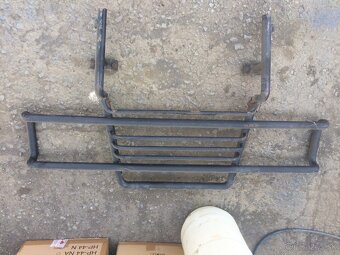 lada niva zadny ram - 2