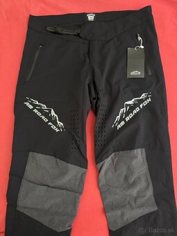 Športové nohavice - 2
