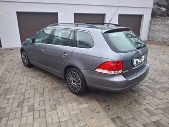 Predam Volkswagen Golf V Combi 1.9. TDI 77 kw rok 2009 - 2