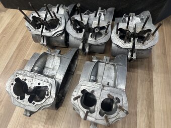 ZACHOVALE párové bloky motora, kártre JAWA 350/360 354 - 2
