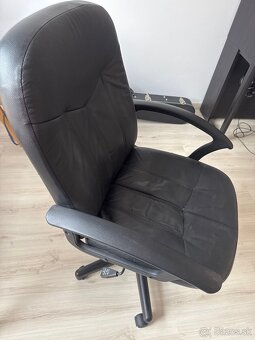 Kancelárska stolička - 2