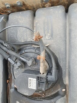 Nádrž 200l Iveco - 2