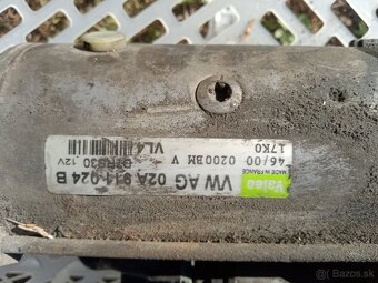 Rozpredám golf 4 1.9tdi 66kw r.v.2001 - 2