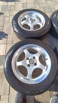 Predám elektróny. - 2