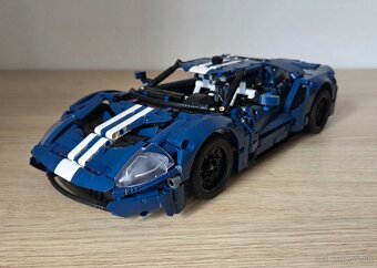 LEGO TECHNIC FORD GT 42154 - 2