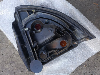 svetla - Honda Prelude 4.gen - 2