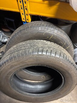 215/65R17 99V Bridgestone - 2
