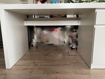 Ikea stôl Malm biely - 2