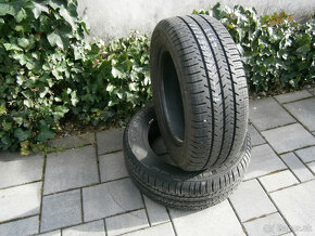 Predám 2x letné pneu Michelin 225/60 R16C 105/103H - 2