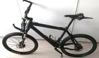 Predám karbónový horský bicykel ZNÍŽENÁ CENA - 2