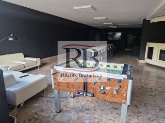 Obchodný priestor 136 m² vhodný na bar, eventy, ateliér, klu - 2