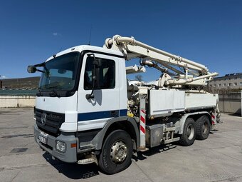Mercedes-Benz Actros Betónpumpa Schwing M24 (halová) - 2