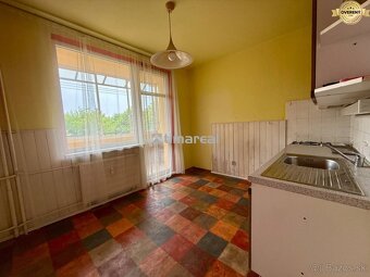 EXKLUZÍVNE - Veľký 3i byt vhodný na rekonštruk., ul. Hlboká - 2