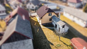 Zaujímavý rodinný dom v obci Mošovce - 2