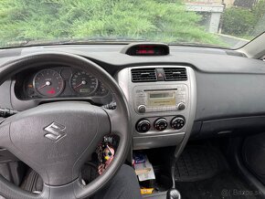 Predam Suzuki Liana 1.6 78kw 4x4 - 2