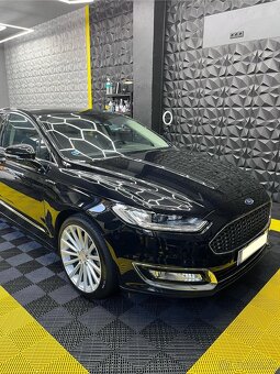 Ford Mondeo Vignale - Hybrid - 2