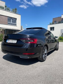 Škoda Superb sportline sedan 2.0 TDi - 2