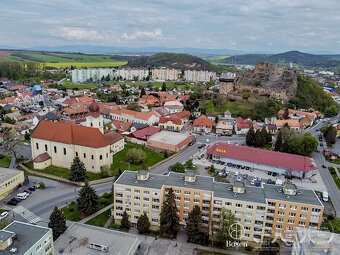 BOSEN | Priestranný 2 izbový byt s pekným výhľadom , 64m2. - 2