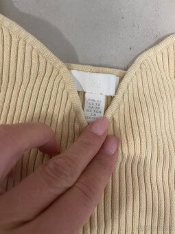 Crop Top H&M vel. Xs a ine - 2