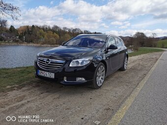 Opel Insignia Sports Tourer 2.0 turbo - 2