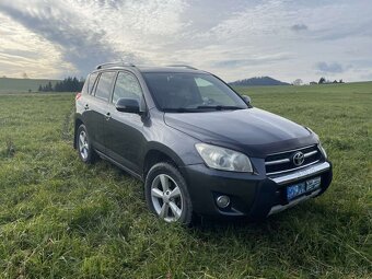 Toyota RAV4 - 2