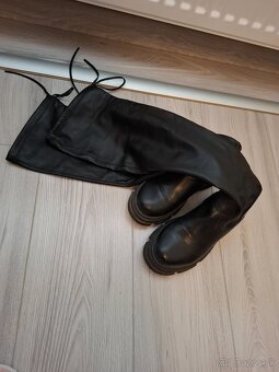 Čizmy nad kolená - 2