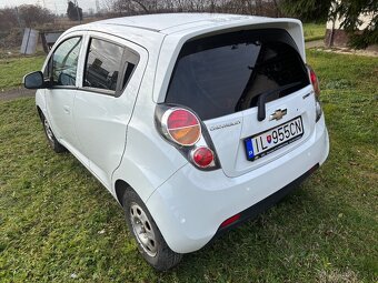 Chevrolet Spark 1.0 (2012) 60 300 km, NOVÁ STK+ KLÍMA - 2