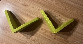 Poličky do detskej izby - 2