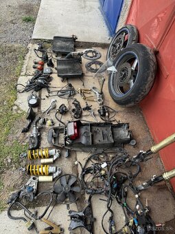 Yamaha r1 rozpredam - 2