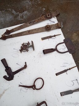 Staré drobnosti na dekoráciu - 2