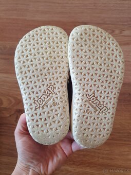 Barefoot Jonap B7, v.24 - 2