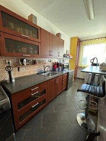 3-izbový byt s lodžiou na Nitrianskej ulici v Šali-Veči - 2